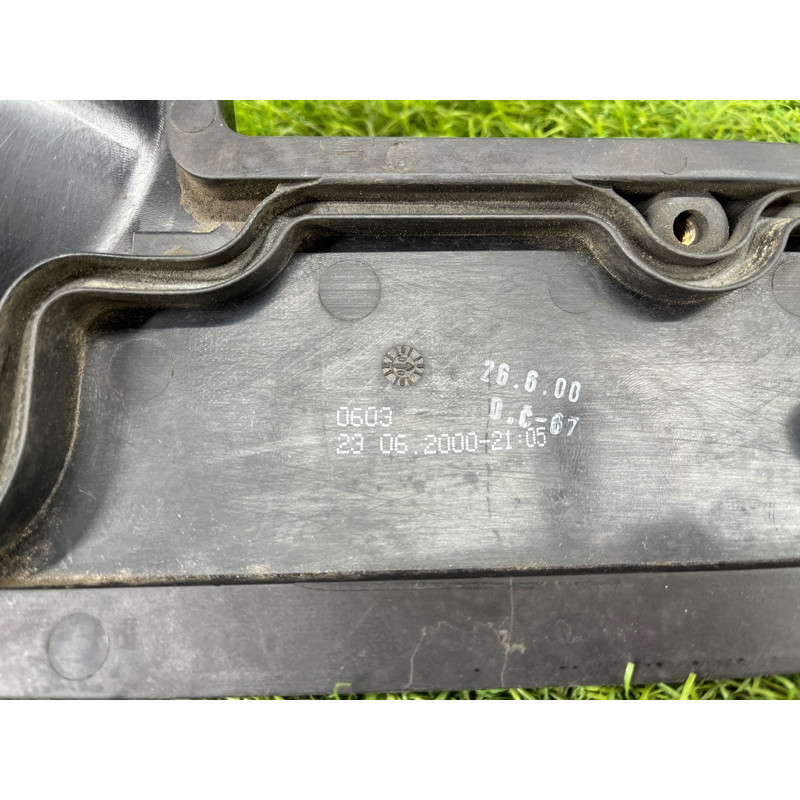 Корпус воздушного фильтра (впускная система) BMW 5-series E39 13717785082