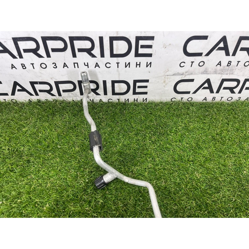 Трубка кондиционера (отопление и кондиционирование) AUDI Q5 8R 2012 3.2 CALB 8R0260710J