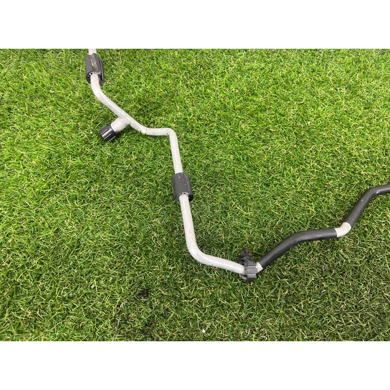 Трубка кондиционера (отопление и кондиционирование) AUDI Q5 8R 2012 3.2 CALB 8R0260710J