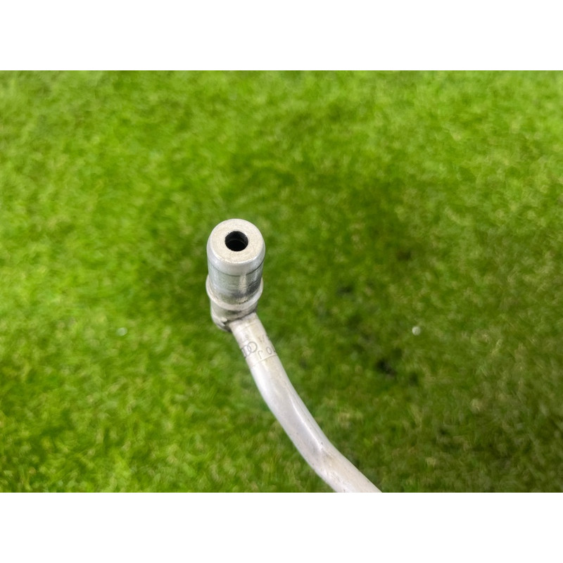 Трубка кондиционера (отопление и кондиционирование) AUDI Q5 8R 2012 3.2 CALB 8R0260710J