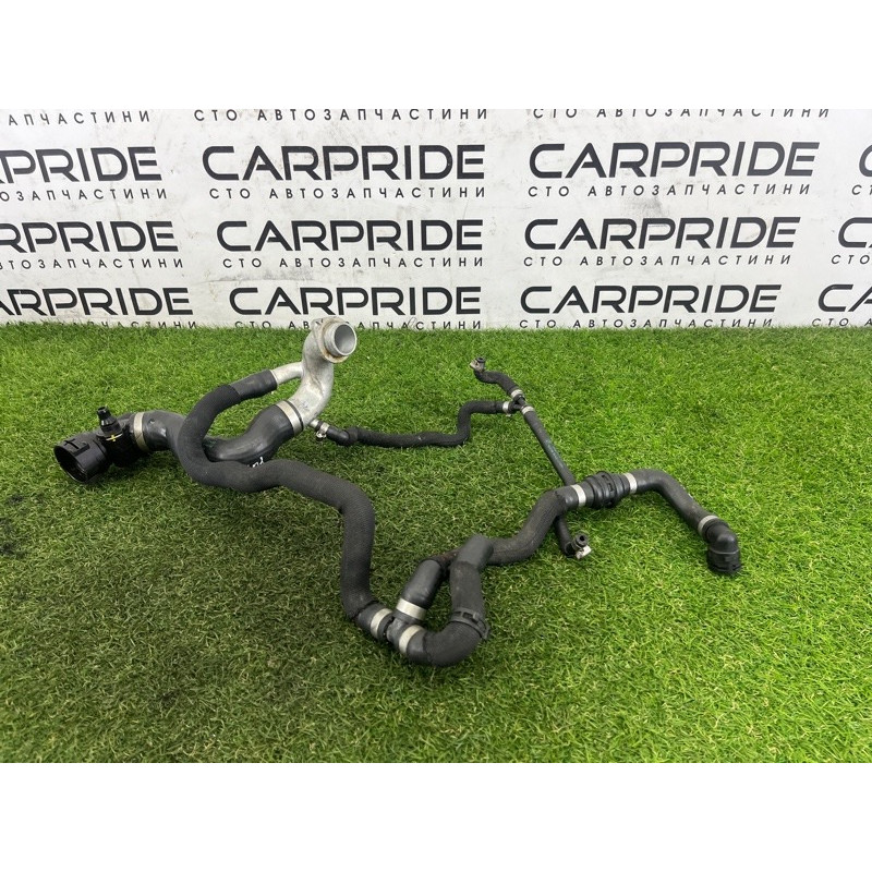 Патрубок (система охлаждения) BMW 7-series F02 2011 4.4 N63 17127600131