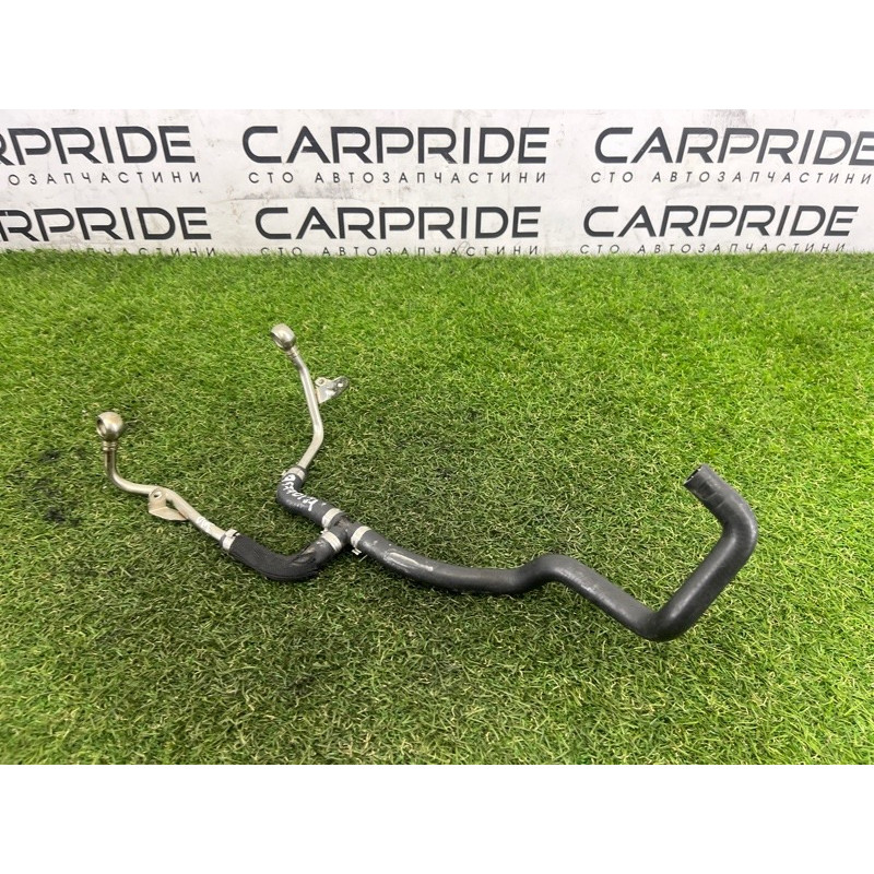 Трубка подачи масла в турбину (впускная система) BMW 7-series F02 2011 4.4 N63 11537577014