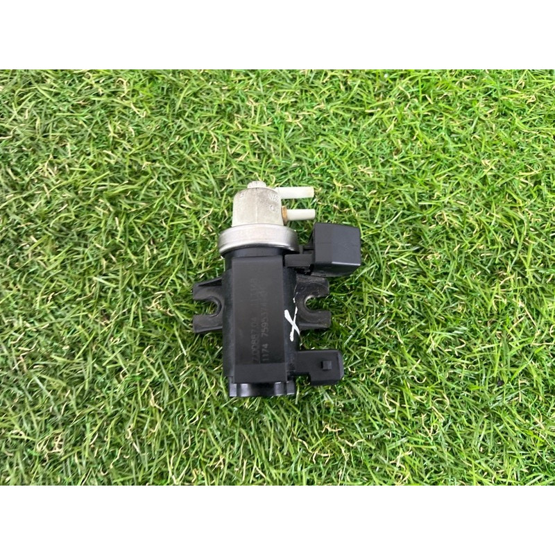 Вакуумный клапан (двигатель и элементы) BMW 7-series F02 2011 4.4 N63 11747626350