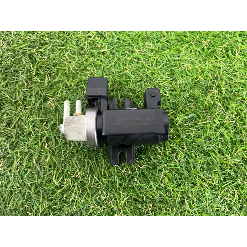 Вакуумный клапан (двигатель и элементы) BMW 7-series F02 2011 4.4 N63 11747626350