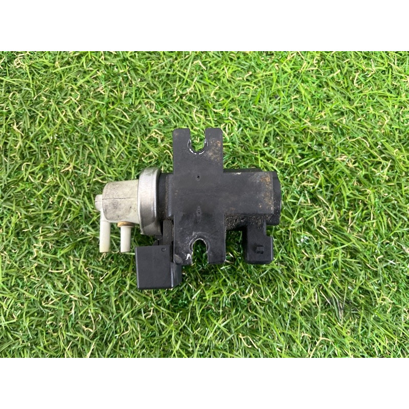 Вакуумный клапан (двигатель и элементы) BMW 7-series F02 2011 4.4 N63 11747626350