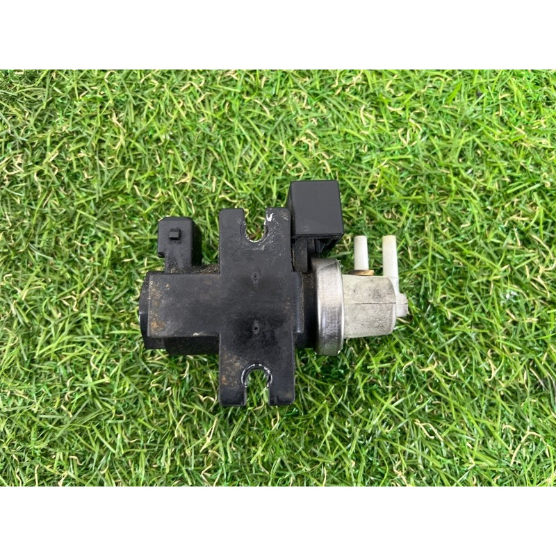 Вакуумный клапан (двигатель и элементы) BMW 7-series F02 2011 4.4 N63 11747626350