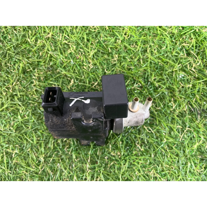 Вакуумный клапан (двигатель и элементы) BMW 7-series F02 2011 4.4 N63 11747626350