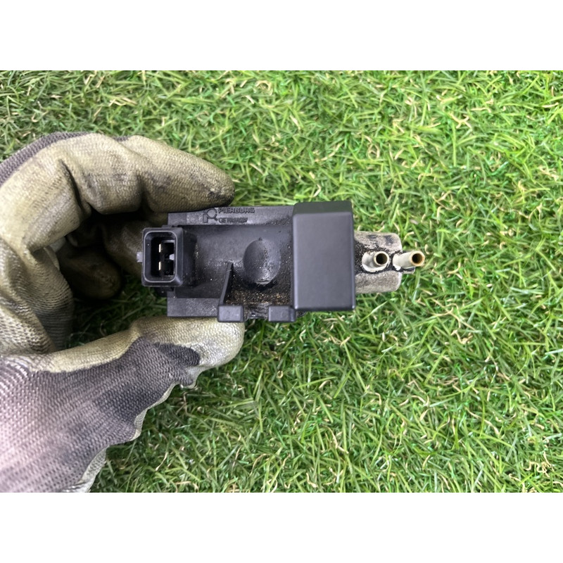 Вакуумный клапан (двигатель и элементы) BMW 7-series F02 2011 4.4 N63 11747626350