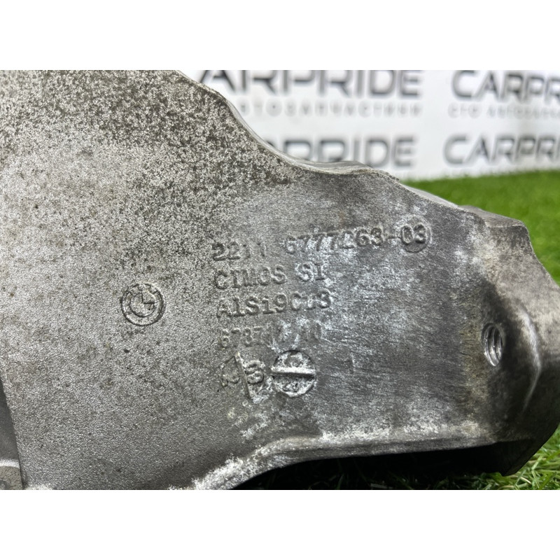 Кронштейн подушки двигателя (кронштейны двигателя) BMW X5 E70 2009 4.8 N62N 22116777267