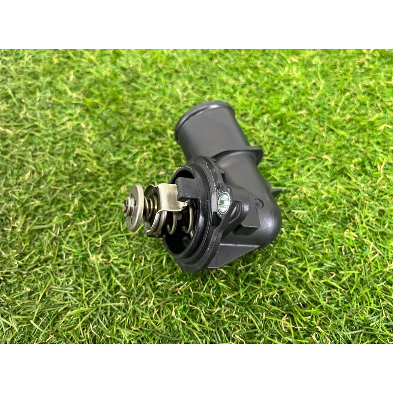 Термостат (система охлаждения) Jeep Grand Cherokee WK2 2014 3.0 Diesel EXF 68253514AA