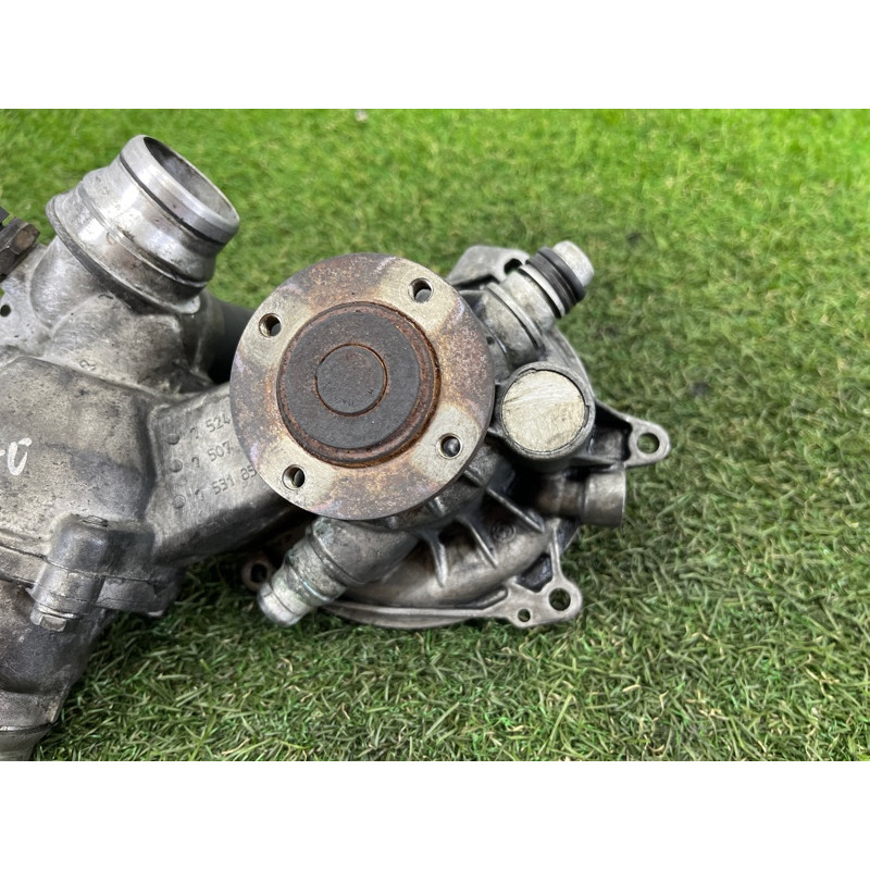 Помпа (система охлаждения) BMW X5 E70 2009 4.8 N62N 11517586779