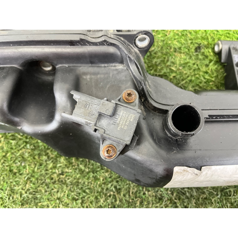 Коллектор впускной (впускная система) BMW 7-series F02 2011 4.4 N63 11617555663