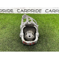 Подушка двигателя