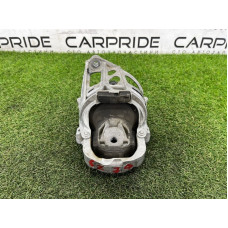 Подушка двигателя