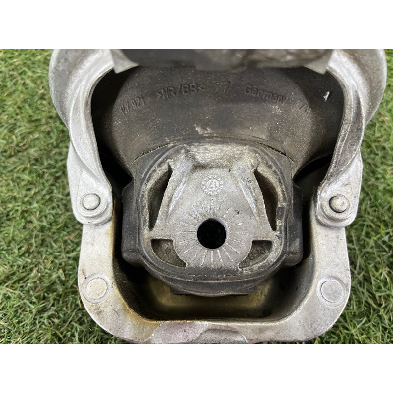 Подушка двигателя (двигатель и элементы) AUDI SQ5 FY 2018 3.0 CWGD 4M0199371FG