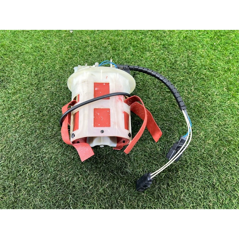 Ёмкость для хранения adblue (топливная система) AUDI Q7 4L 2011 3.0 CATA 4L0131907C