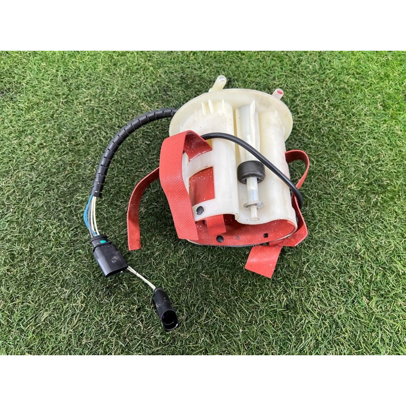 Ёмкость для хранения adblue (топливная система) AUDI Q7 4L 2011 3.0 CATA 4L0131907C