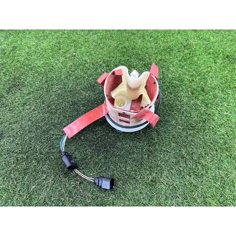 Ёмкость для хранения adblue (топливная система) AUDI Q7 4L 2011 3.0 CATA 4L0131907C