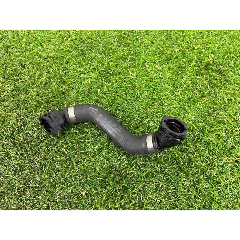 Патрубок (система охлаждения) BMW X5 E70 2009 4.8 N62N 17127537101