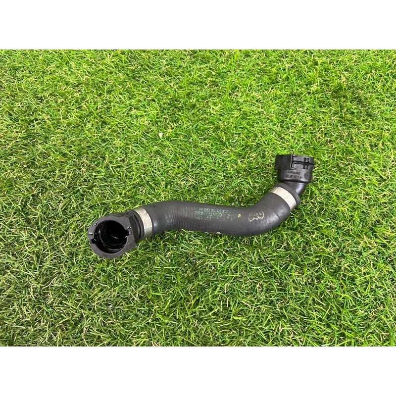 Патрубок (система охлаждения) BMW X5 E70 2009 4.8 N62N 17127537101