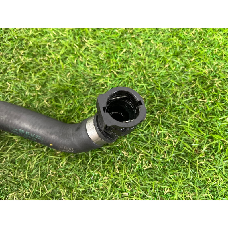 Патрубок (система охлаждения) BMW X5 E70 2009 4.8 N62N 17127537101