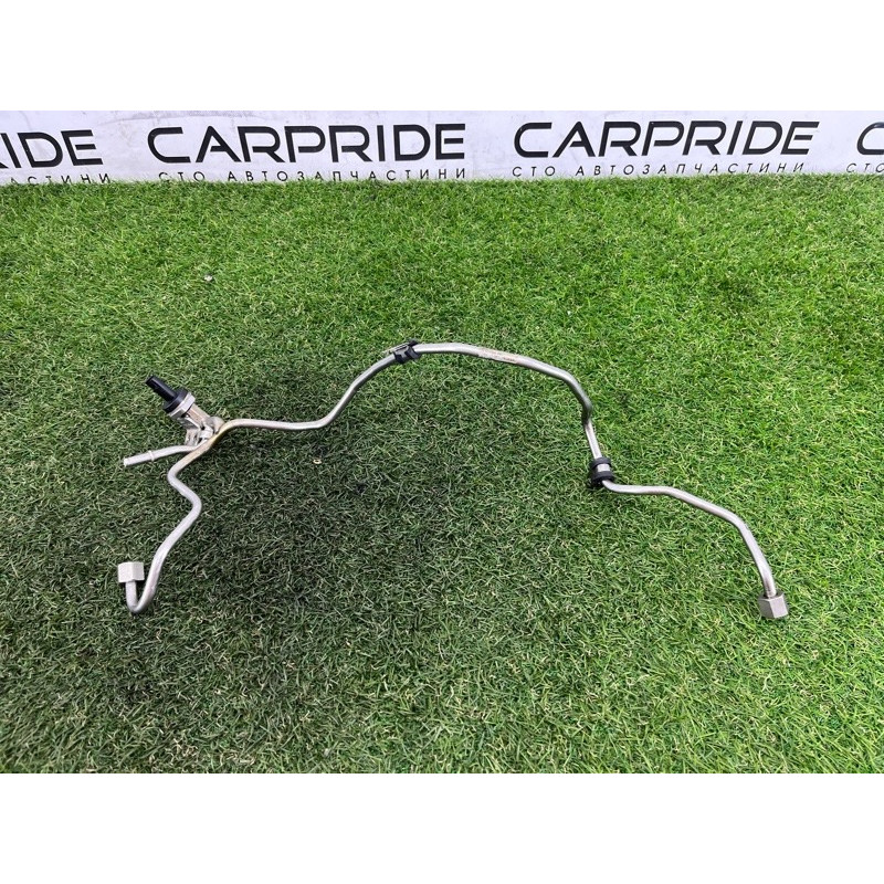 Трубка топливная (топливная система) BMW 7-series F02 2011 4.4 N63 13537622850