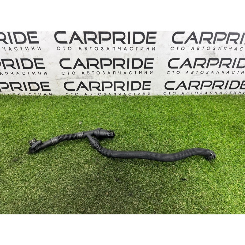 Трубка вентиляции картерных газов (двигатель и элементы) BMW 7-series F02 2011 4.4 N63 11157646087