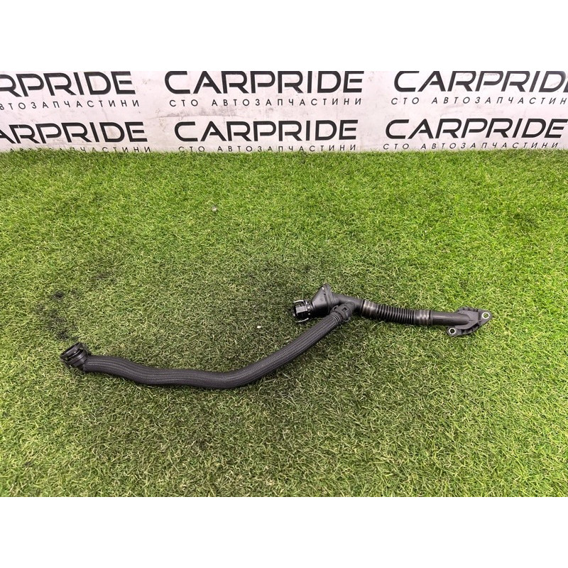 Трубка вентиляции картерных газов (двигатель и элементы) BMW 7-series F02 2011 4.4 N63 11157646087