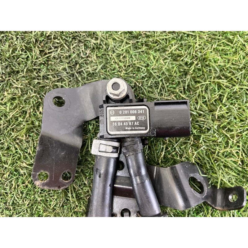 Датчик давления выхлопных газов (электрика / датчики) Jeep Grand Cherokee WK2 2014 3.0 Diesel EXF 68155263AA