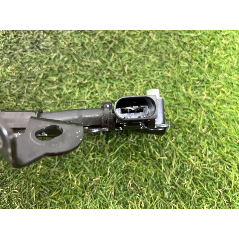 Датчик давления выхлопных газов (электрика / датчики) Jeep Grand Cherokee WK2 2014 3.0 Diesel EXF 68155263AA