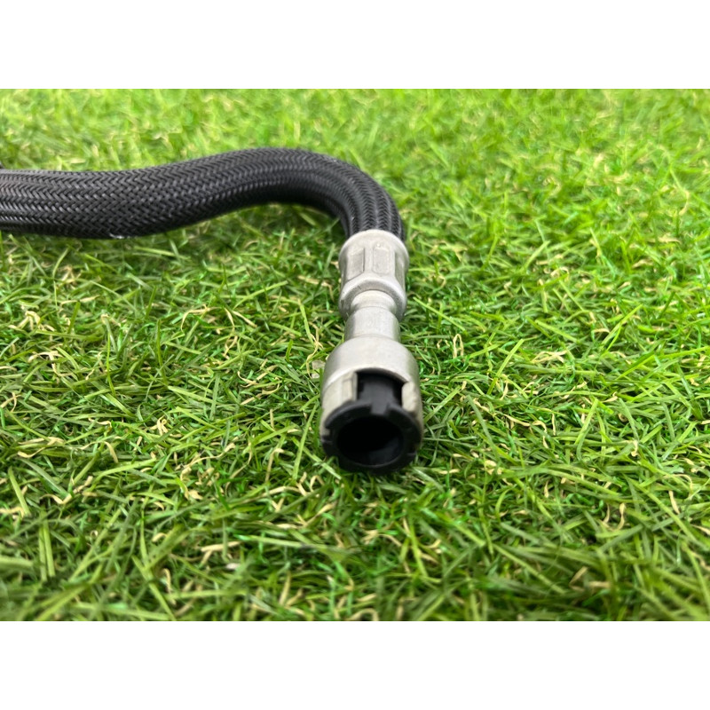 Шланг топливный (топливная система) BMW 7-series F02 2011 4.4 N63 13537557326