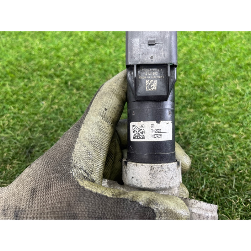 Мотор стояночного тормоза (тормозная система) Volkswagen Touareg NF 2011 3.0 TDI 7P0609724A