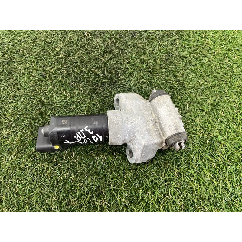 Мотор стояночного тормоза (тормозная система) Volkswagen Touareg NF 2013 3.6 7P0609724B