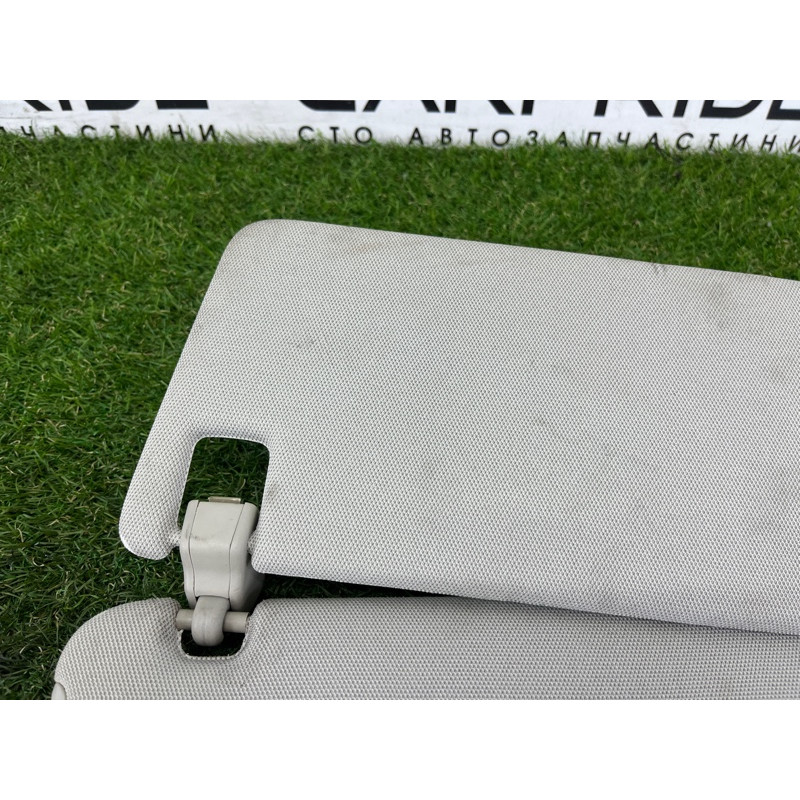 Козырек солнцезащитный (салон) AUDI Q7 4L 2011 3.0 CATA 4L0857551AMH82