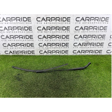 Поводок дворника