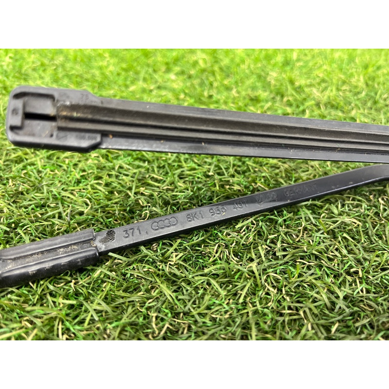 Поводок дворника (кузов и элементы) AUDI A4 B8 2012 2.0 CAEB 8K19554071P9