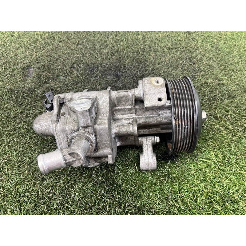 Насос гидроусилителя руля (рулевое управление) BMW 7-series F02 2011 4.4 N63 32416796493