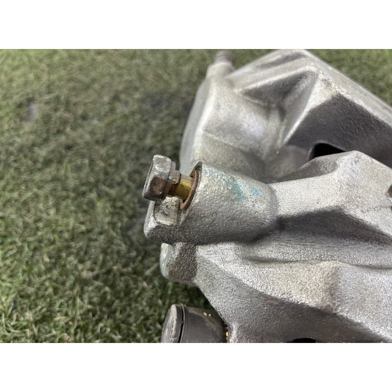 Суппорт тормозной (тормозная система) Jeep Grand Cherokee WK2 2017 68138842AA