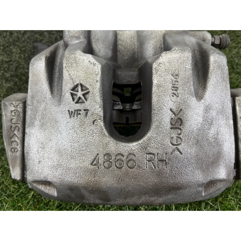 Суппорт тормозной (тормозная система) Jeep Grand Cherokee WK2 2017 68138842AA