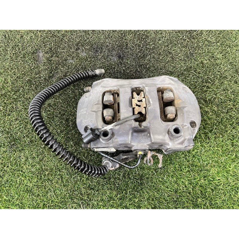 Суппорт тормозной (тормозная система) Volkswagen Touareg NF 2013 3.6 7P6615423D