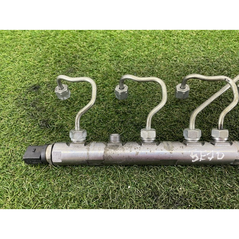 Топливная рампа (топливная система) BMW X5 E70 2011 3.0 N57 13537805423