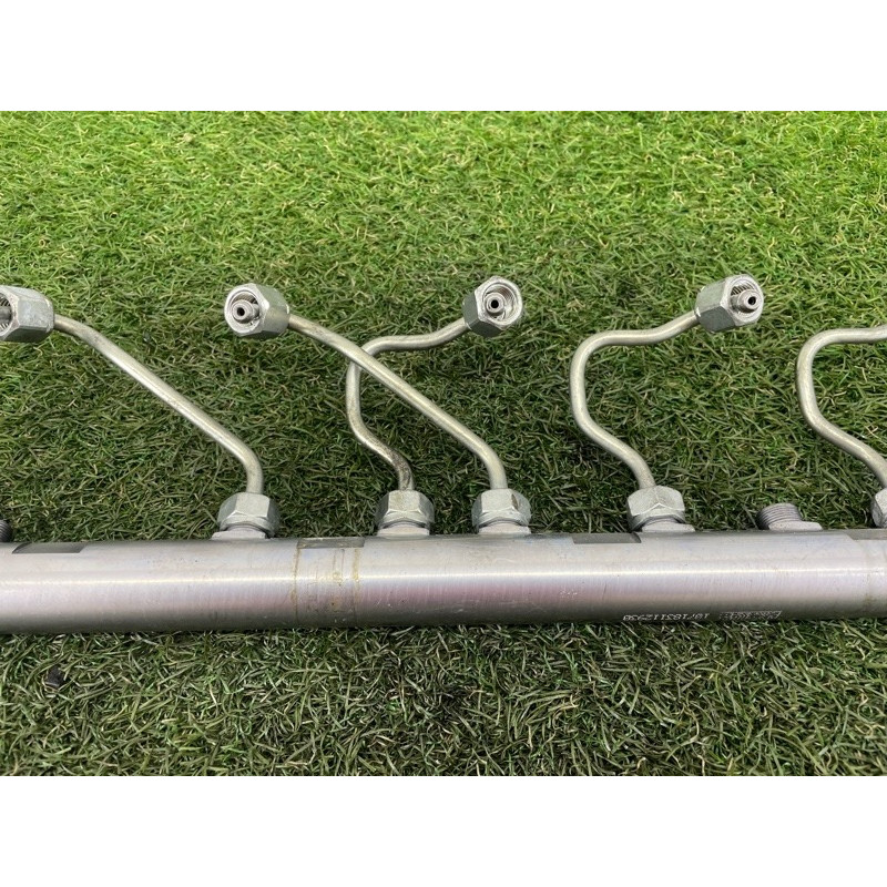 Топливная рампа (топливная система) BMW X5 E70 2011 3.0 N57 13537805423