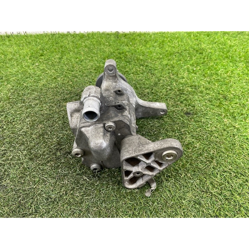 Насос гидроусилителя руля (рулевое управление) BMW X5 E70 2011 3.0 N57 32416796462