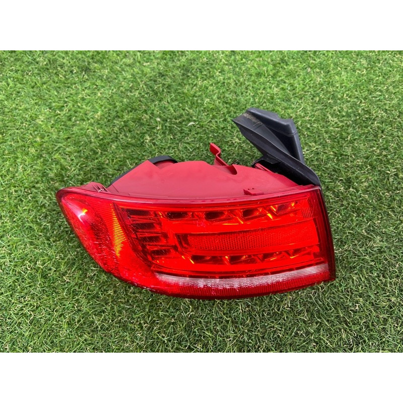 Задний фонарь (оптика) AUDI A4 B8 2012 2.0 CAEB 8K5945095L