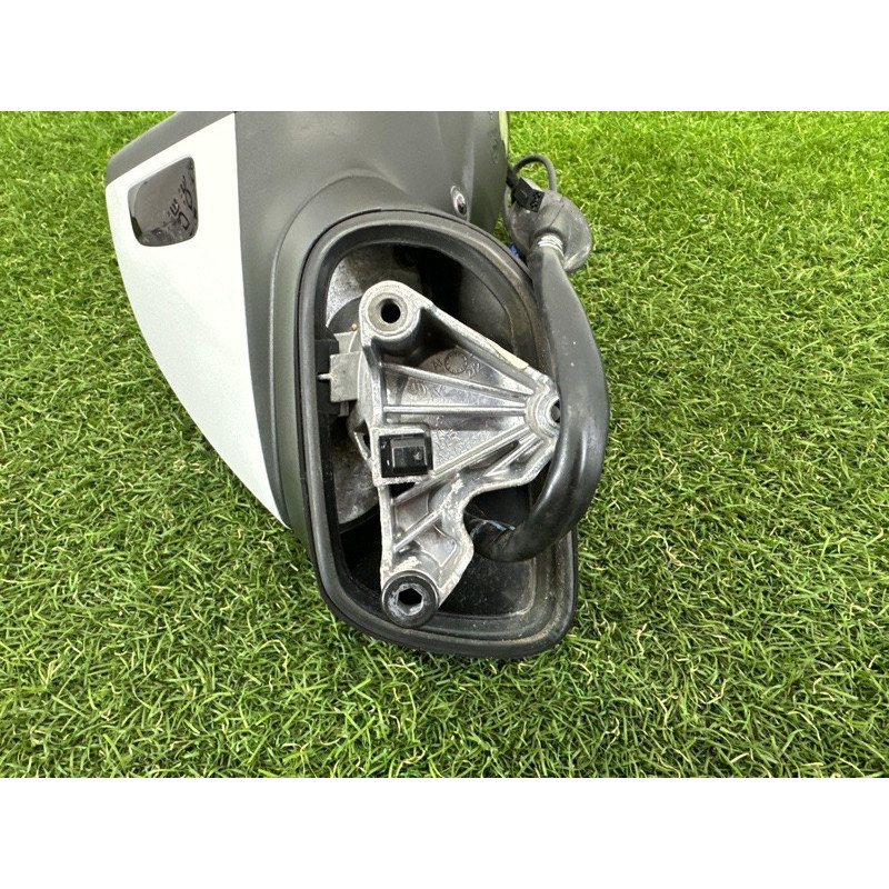 Зеркало (стекла и зеркала) Volkswagen Touareg NF 2015 3.6 CGRA 7P6857508BN9B9