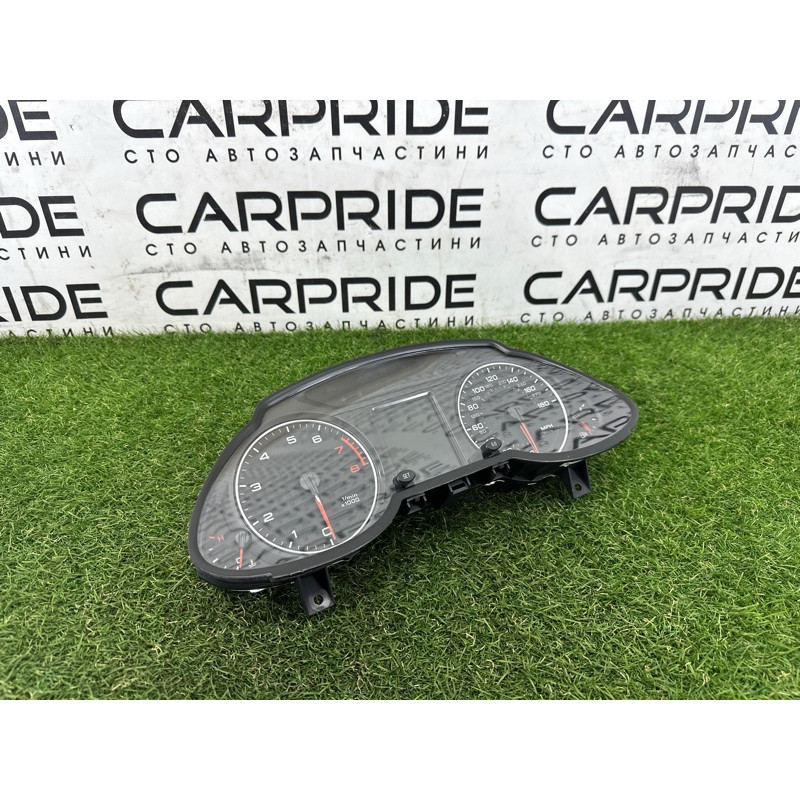 Панель приборов (салон) AUDI Q5 8R 2012 2.0 CAEB 8R0920950K