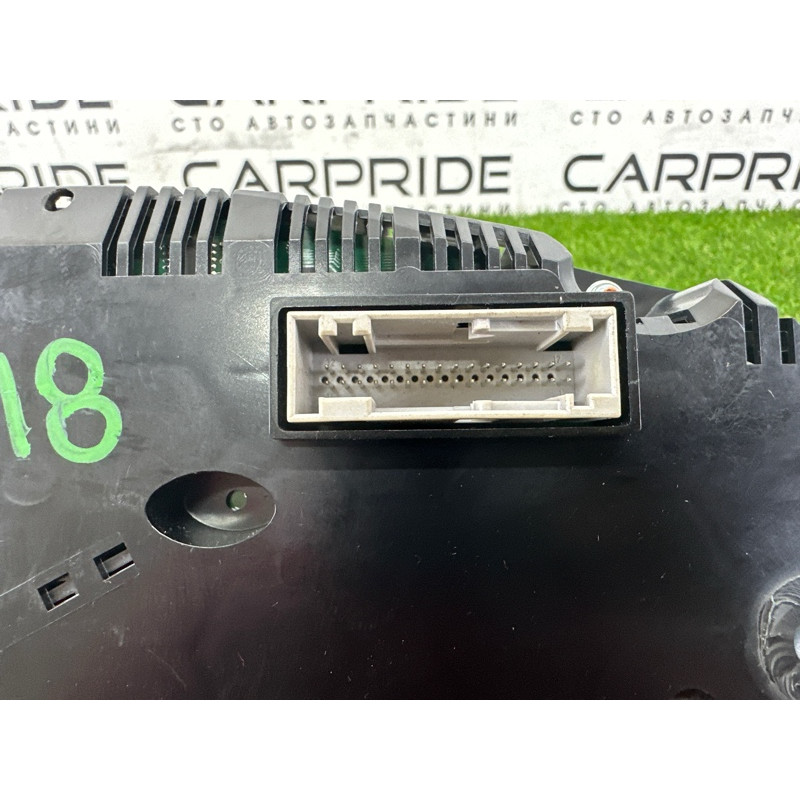 Панель приборов (салон) AUDI Q5 8R 2012 2.0 CAEB 8R0920950K