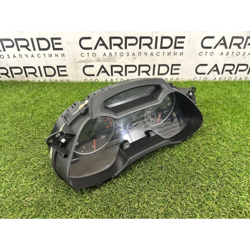 Панель приборов (салон) AUDI A4 B8 2012 2.0 CAEB 8K0920950H