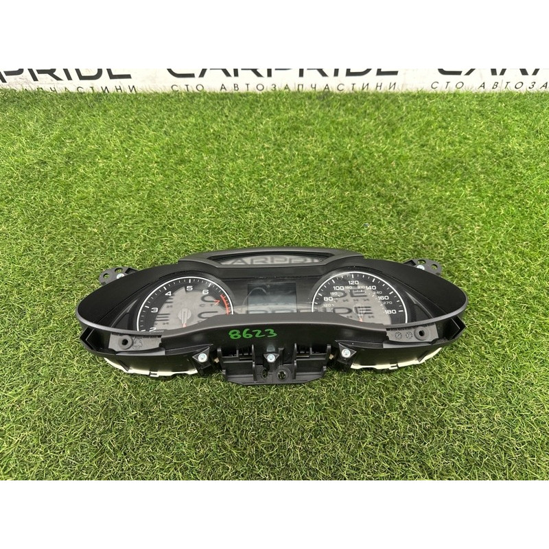 Панель приборов (салон) AUDI A4 B8 2012 2.0 CAEB 8K0920950H