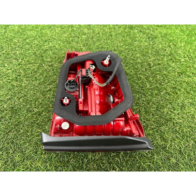 Задний фонарь (оптика) Volkswagen Touareg NF 2015 3.6 CGRA 7P6945307